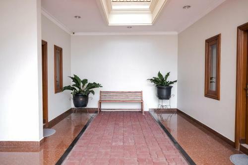 Hotel Wisma Delapan Redpartner