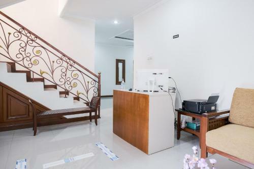 Hotel Wisma Delapan Redpartner