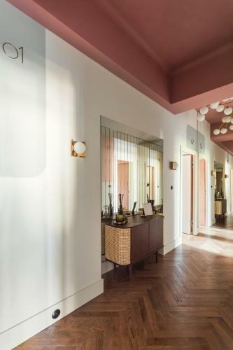 Angelus Apartments