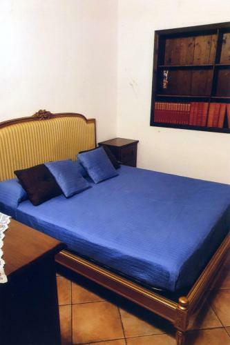 Villa Holidays Alba