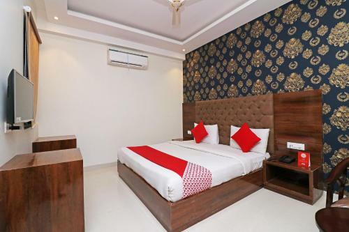 Hotel Capital O 16651 Grd Suites