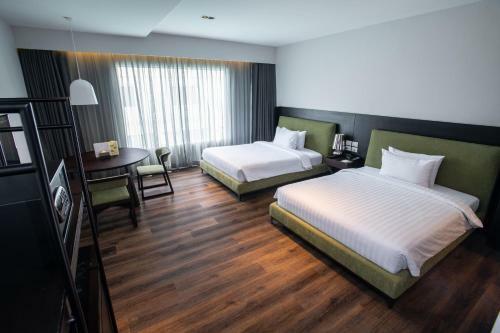 S Ram Leisure Hotel