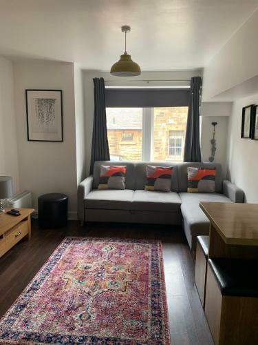 Smart 2 Bed Apartment Edinburgh City Centre Old To