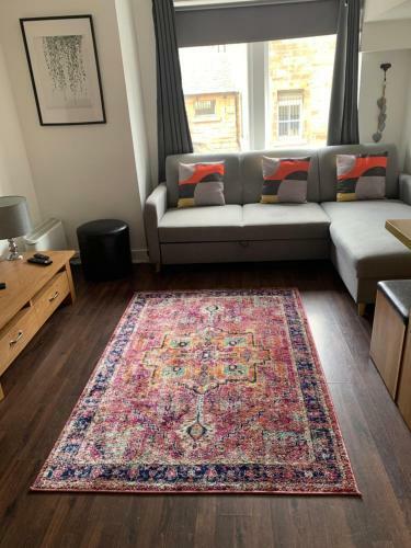Smart 2 Bed Apartment Edinburgh City Centre Old To