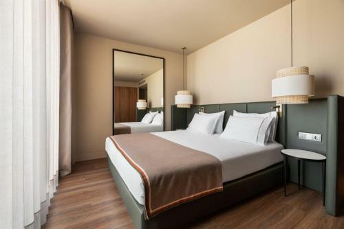 Hotel Exe Essenzia Porto