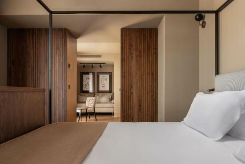 Hotel Exe Essenzia Porto
