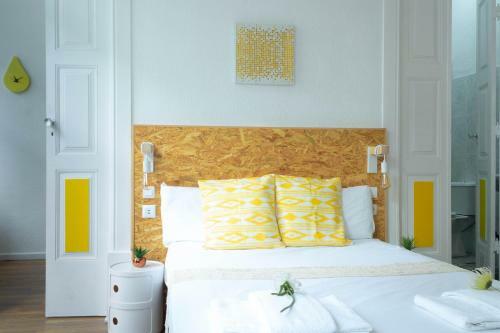 Hostal Paraiso Suites By Coloursrevolution
