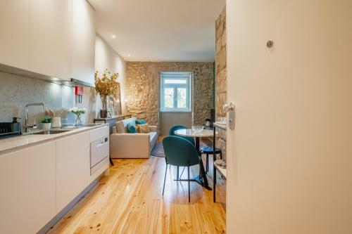 Oporto Pool Apartment By Homing