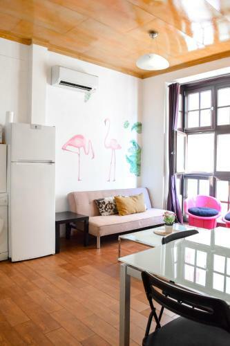 Apartamentos C/carreter�a