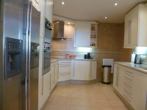 7006 Spacious Villa Privat Pool