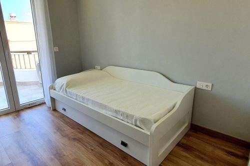 Modern Two Bedroom Apartment In Marbella Centre