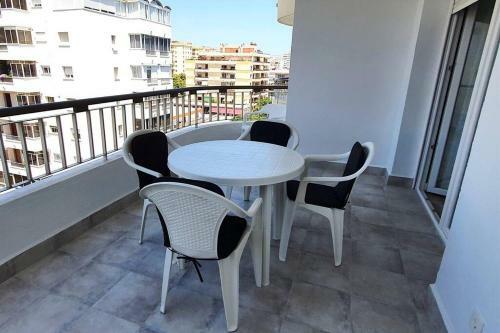 Modern Two Bedroom Apartment In Marbella Centre