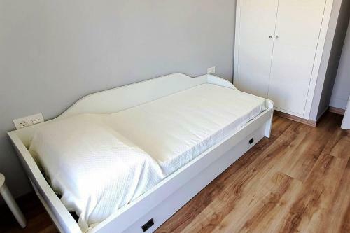 Modern Two Bedroom Apartment In Marbella Centre