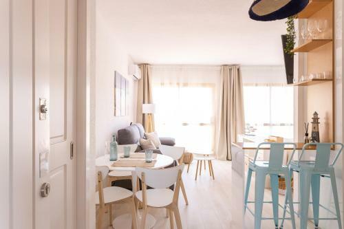 Apartamento Oleholidays Romana Playa 223 Primera L�nea Playa