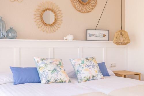 Apartamento Oleholidays Romana Playa 223 Primera L�nea Playa