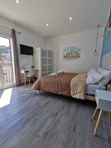 Hostal La Piccola Formica Charme Rooms