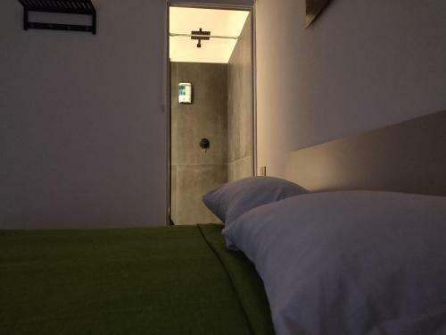 Hostal Antadia B&B