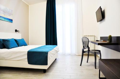 Leone Suite Apartments