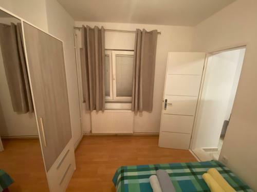 Apartment Ante