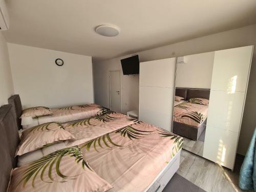 Apartments Elizabeta