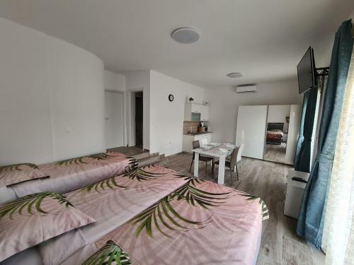 Apartments Elizabeta