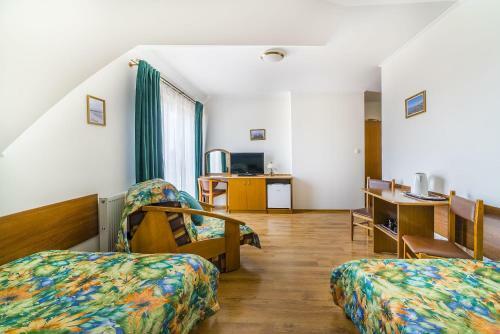 Family Inn