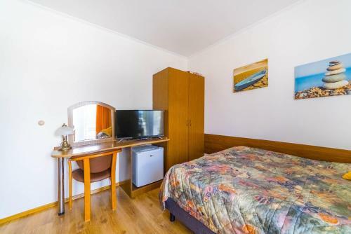 Family Inn