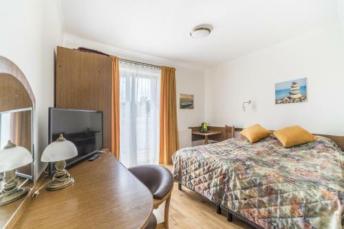 Family Inn