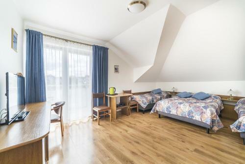 Family Inn