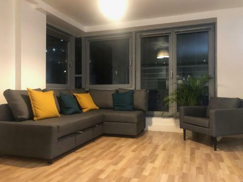 Luxury Modern Apartment By Stadium