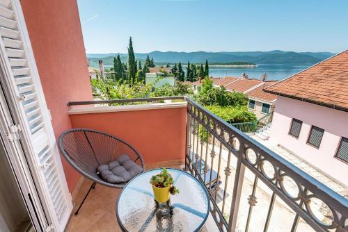 Apartmani Marina