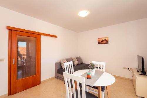 Apartmani Marina