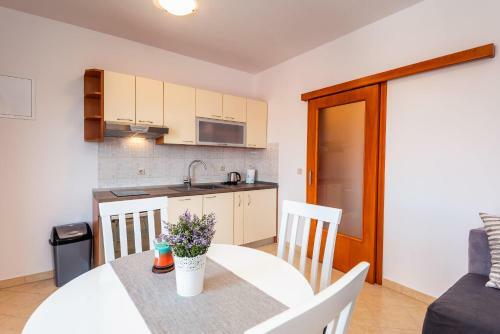 Apartmani Marina