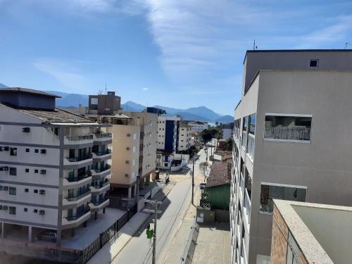 Apartamento Itagu� Prox. Shopping, Ar, Piscina, 2 Dorm, Varnd.