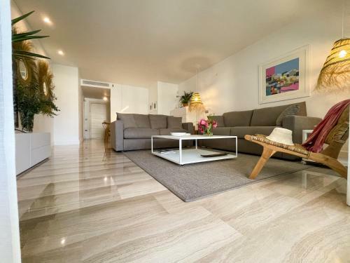 Apartamento En Complejo Mascarat Beach, Gsf73b