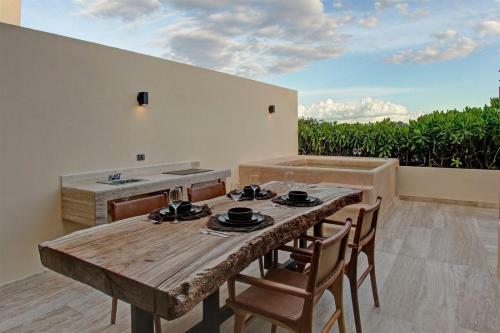 Penthouse 203 At Paramar Jade By Salt-kisses