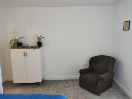 Chelmsford Apartment With One Parking Space