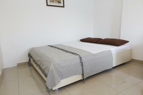 Apartment Darko With Sea View