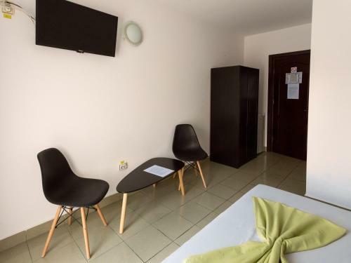 Hostal Vila Margot Adult Only