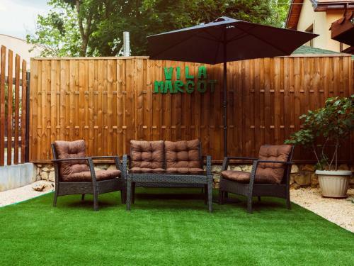 Hostal Vila Margot Adult Only