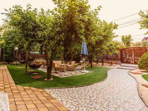 Hostal Vila Margot Adult Only