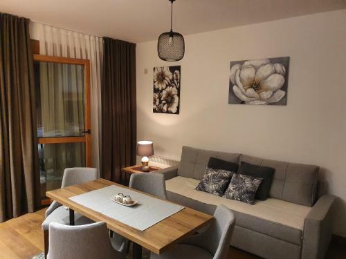 Apartamento Aura J&p
