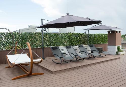 Apartamento Under The Stars - Lux. Penthouse W/ Pool + Terrace