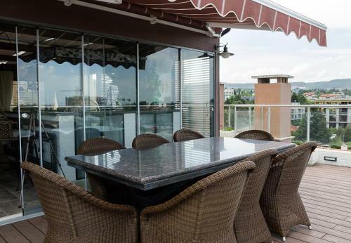 Apartamento Under The Stars - Lux. Penthouse W/ Pool + Terrace