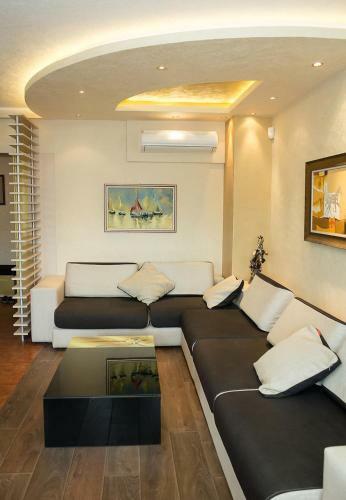 Apartamento Under The Stars - Lux. Penthouse W/ Pool + Terrace