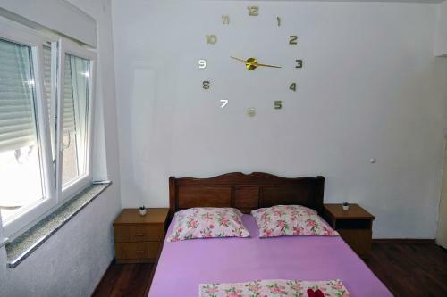 Hostal Lux Dalmatia I & R