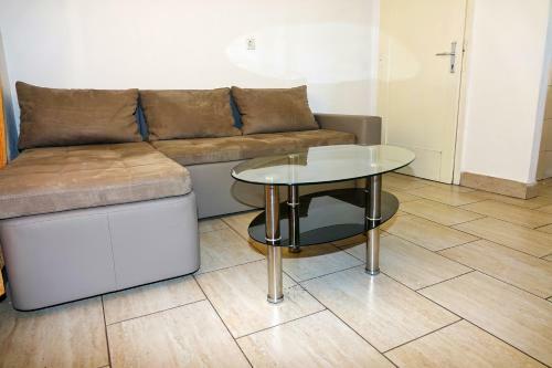 Hostal Lux Dalmatia I & R
