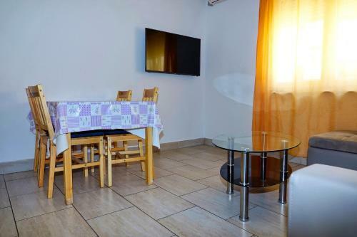 Hostal Lux Dalmatia I & R