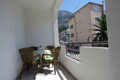 Hostal Lux Dalmatia I & R