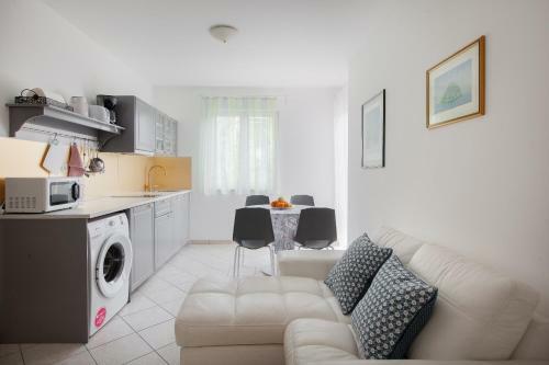 Apartments Cvjetni Dvori